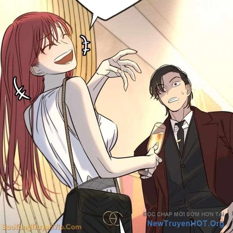 Mọi Người Đều Yêu Cô Ấy Chapter 31 - Trang 2