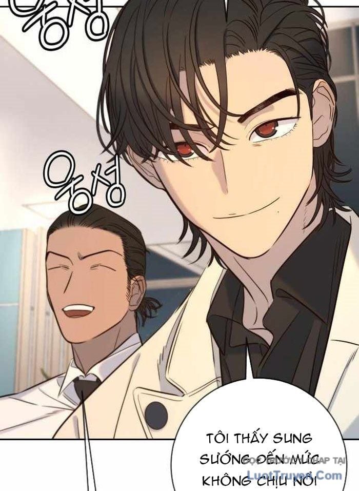Mọi Người Đều Yêu Cô Ấy Chapter 32 - Trang 2