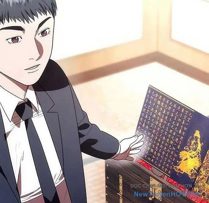 Người Giám Định Cổ Vật Chapter 47 - Trang 2