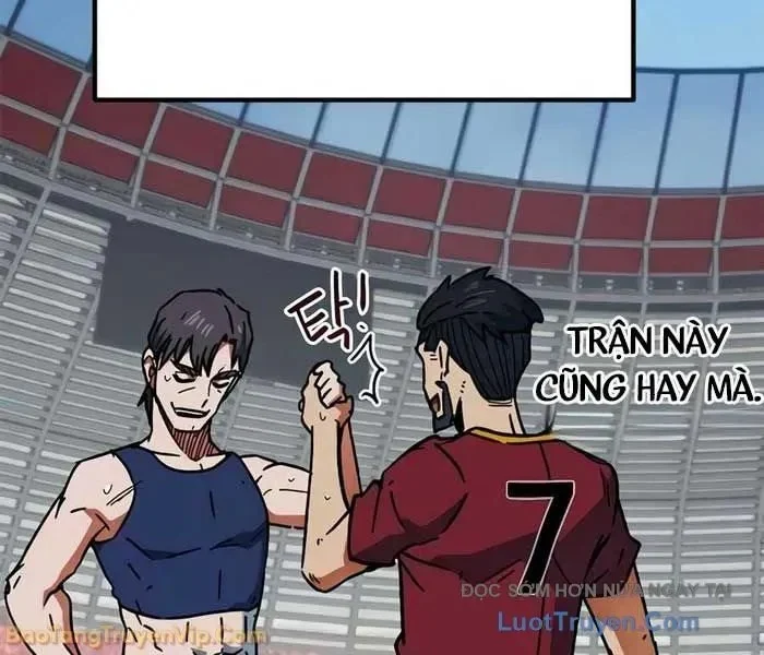 Tôi Bị Hiểu Lầm Là Siêu Sao Trên Sân Cỏ Chapter 38 - Trang 2